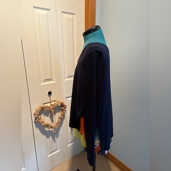 JOSEPH RIBKOFF Navy Blouse - Picture 4 of 11